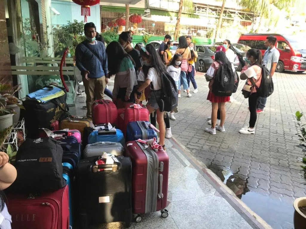 Lai Ming Hotel Cosmoland