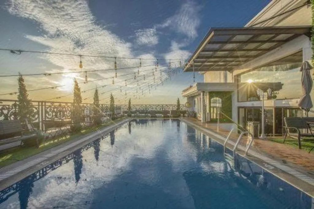 Lafayette Boutique Hotel