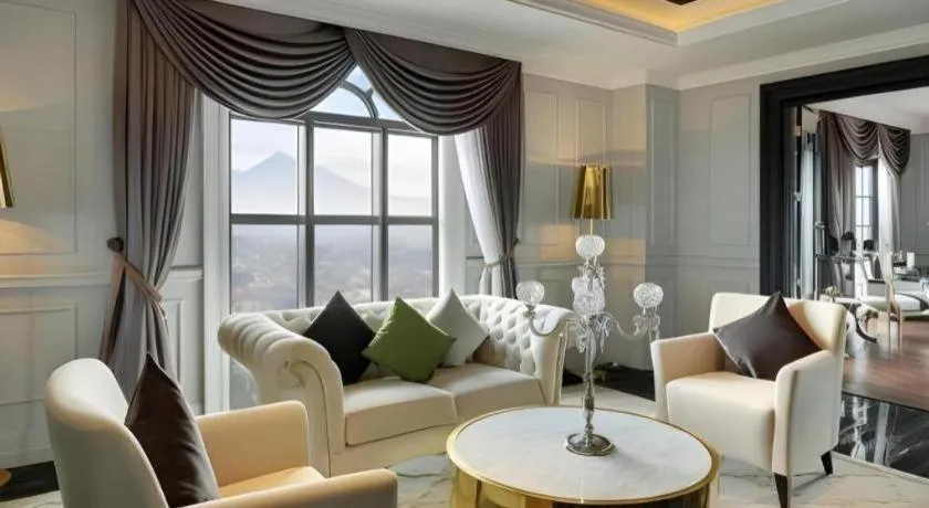 Lafayette Boutique Hotel