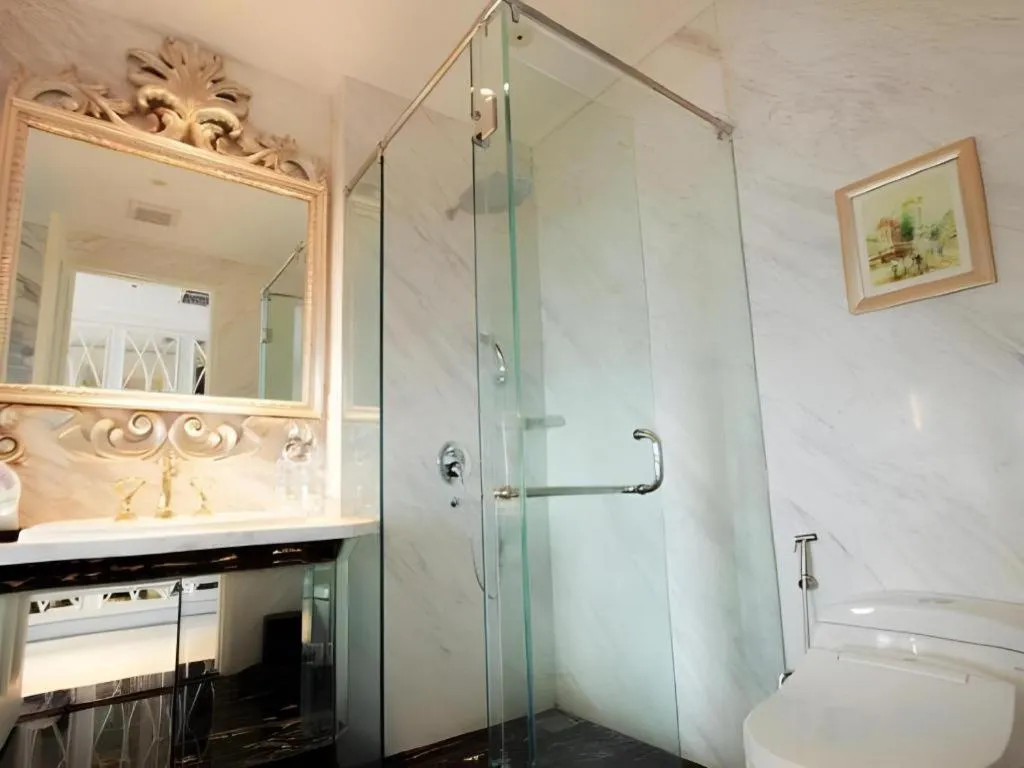 Lafayette Boutique Hotel