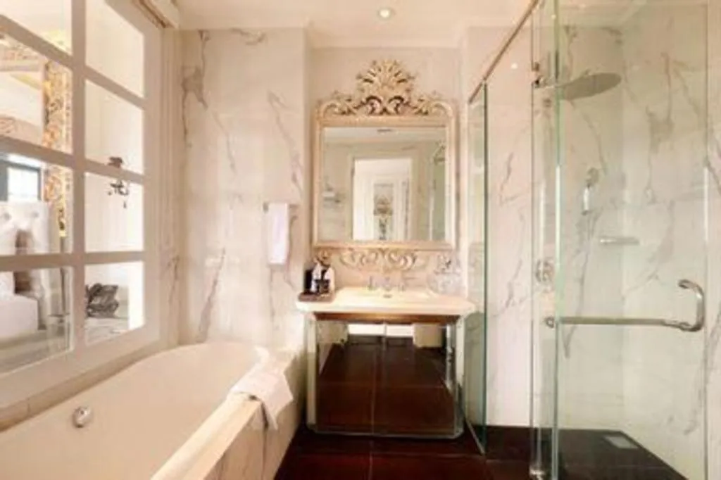 Lafayette Boutique Hotel