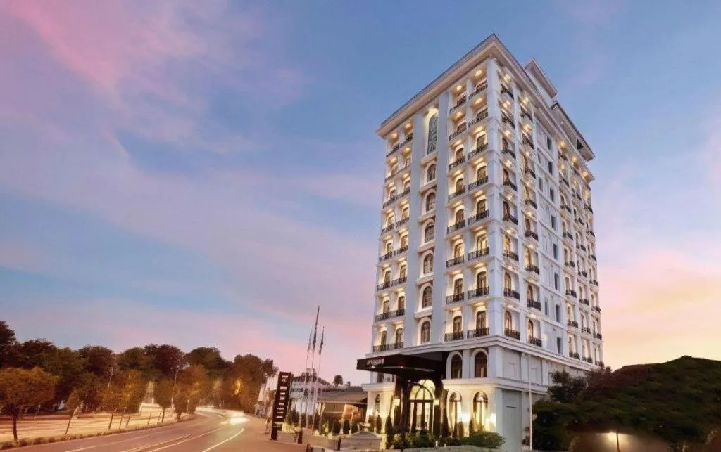 Lafayette Boutique Hotel