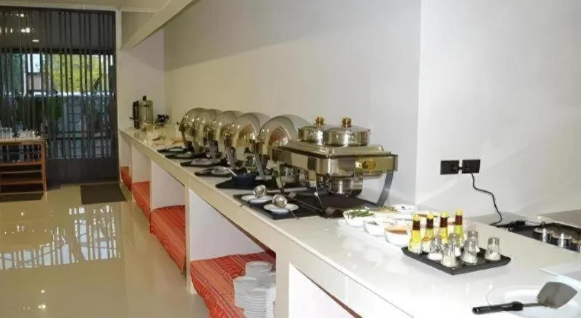 The Convenience Hotel