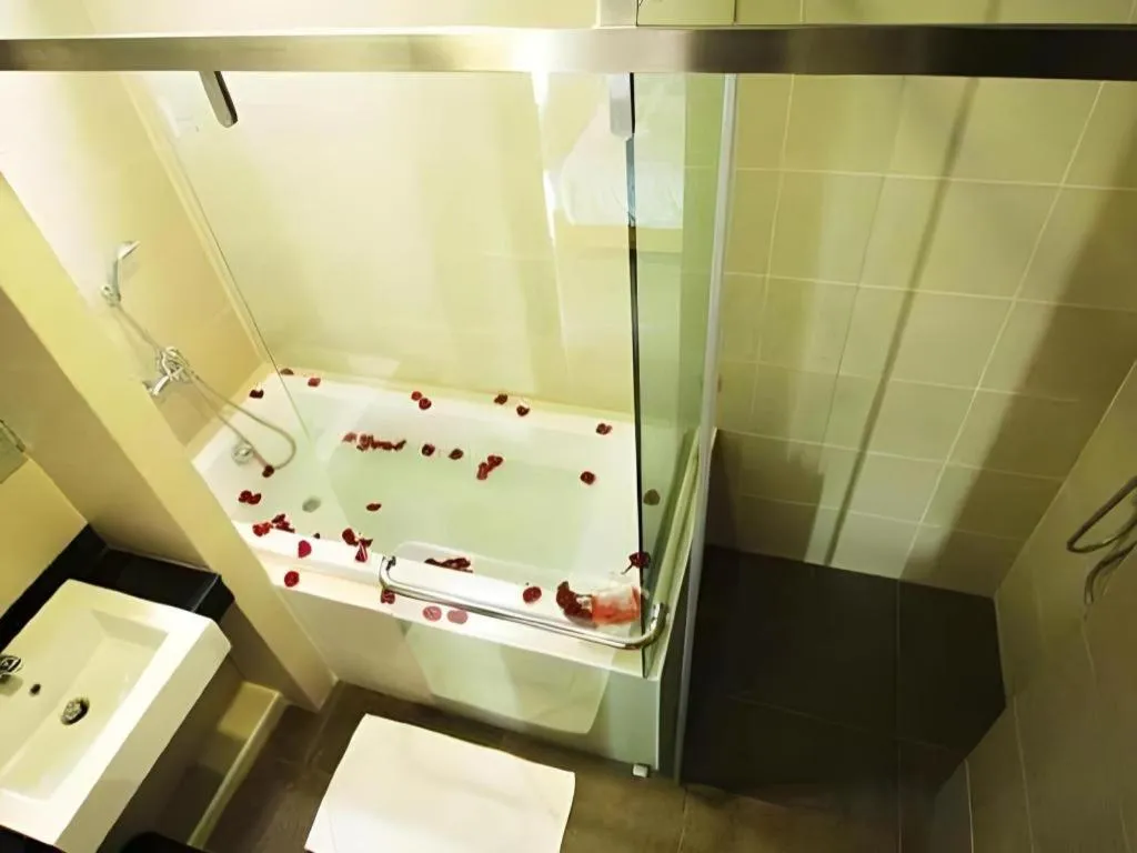 The Convenience Hotel