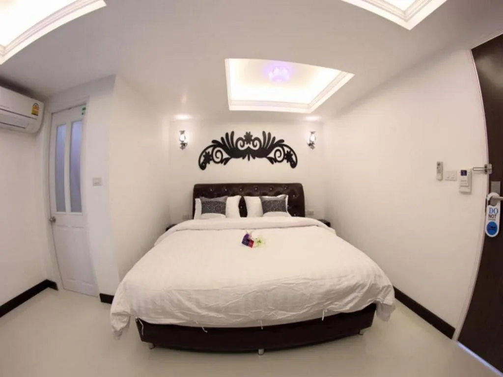 Bed in Samranchaykhong Hotel