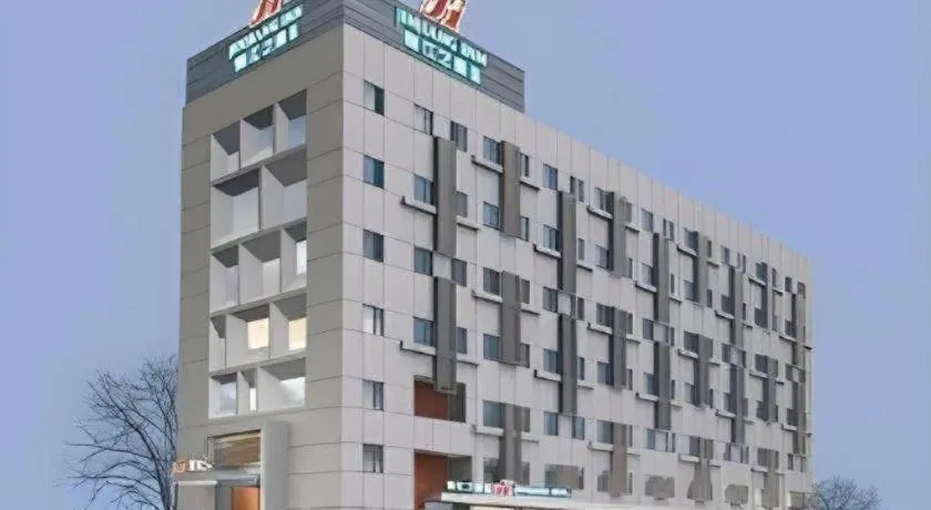 Jinjiang Inn Guangzhou Liwan Caihongqiao Metro Station