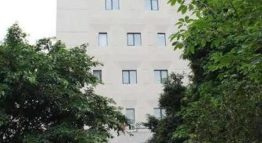 Jinjiang Inn Guangzhou Liwan Caihongqiao Metro Station