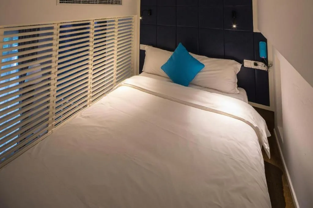 Bed in Shanghai Jinchen Hotel