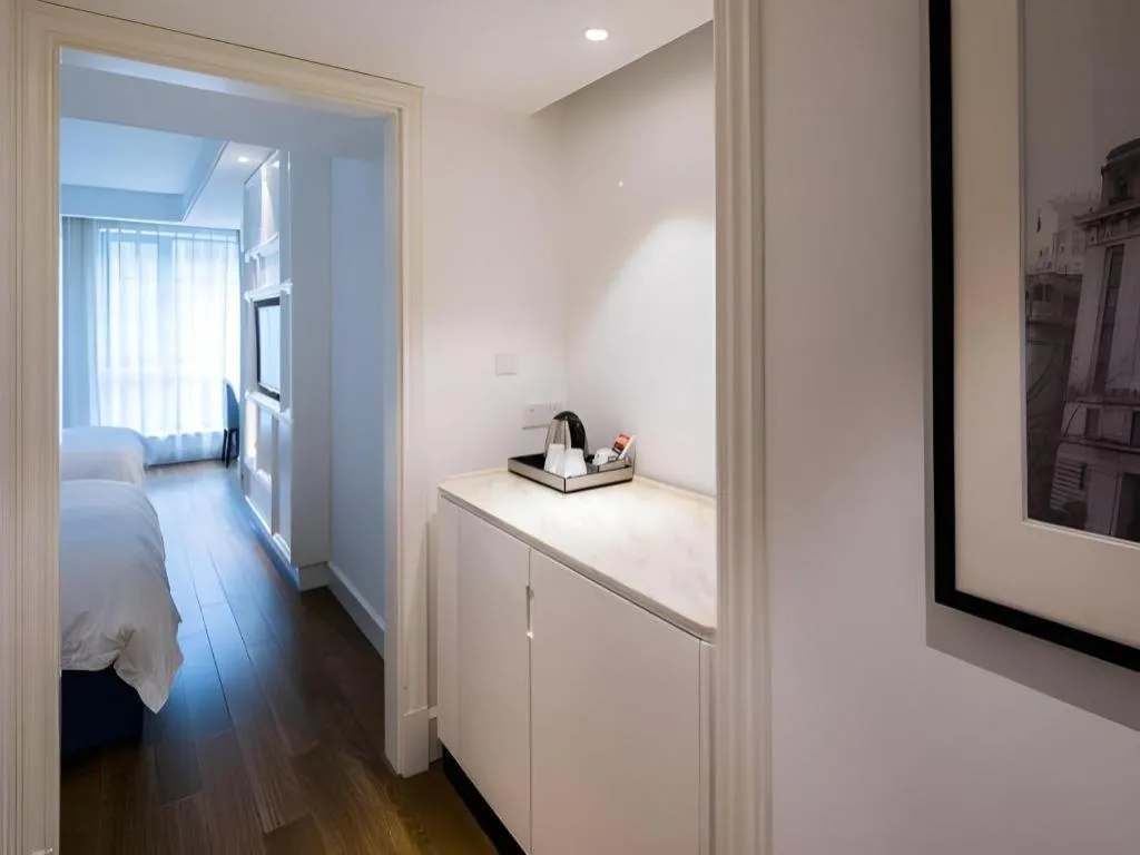 Bed in Shanghai Jinchen Hotel