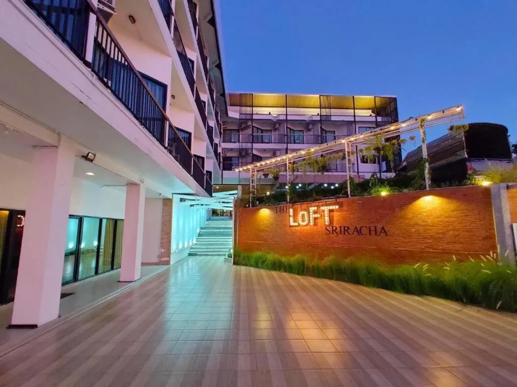 The Loft Seaside Sriracha Hotel