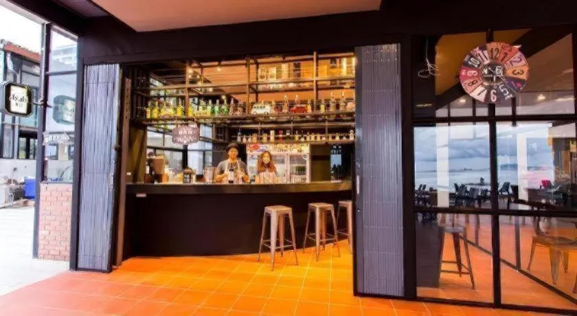 The Loft Seaside Sriracha Hotel