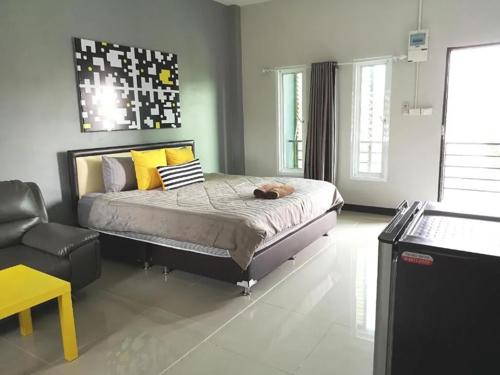 Bed in Nithra Ratree Hotel