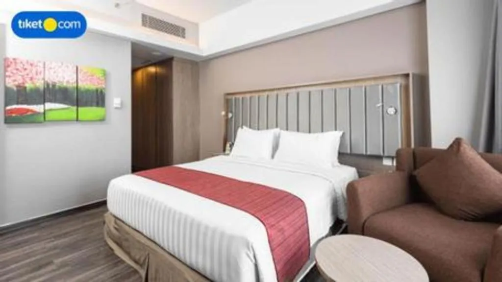 Bed in Gammara Hotel Makassar