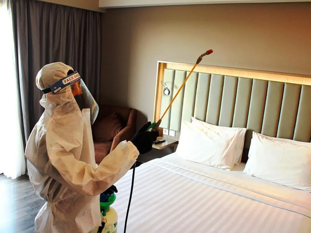 Bed in Gammara Hotel Makassar