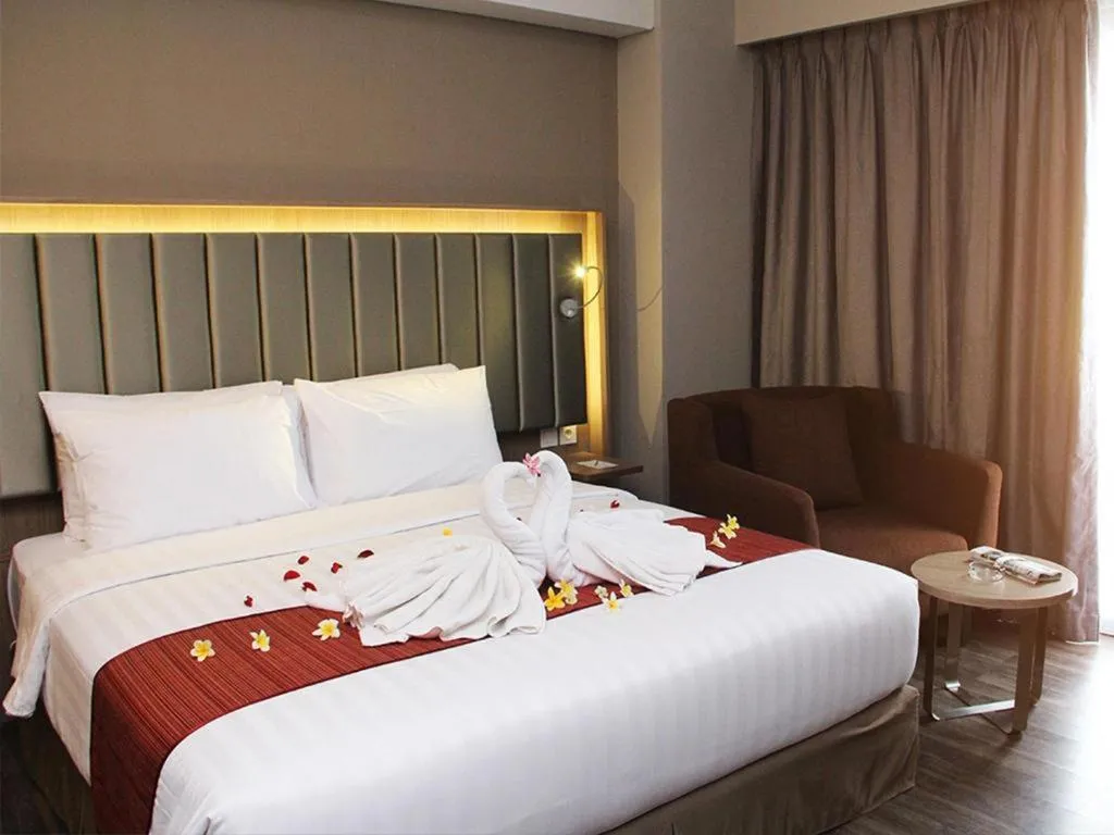 Bed in Gammara Hotel Makassar