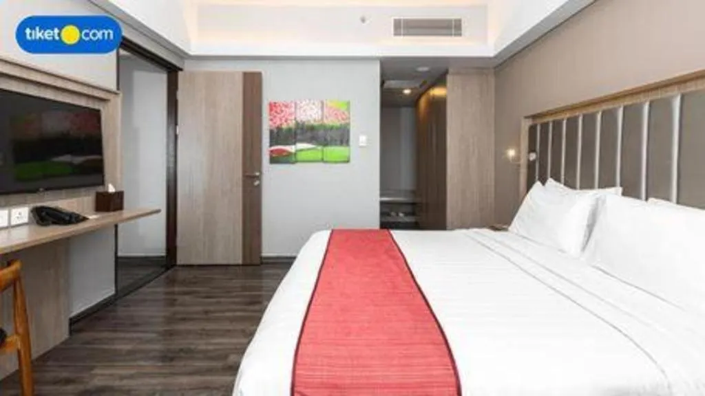 Bed in Gammara Hotel Makassar