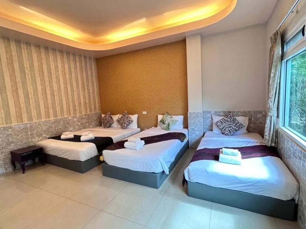 Bed in Khaoyai Kirithantip Resort