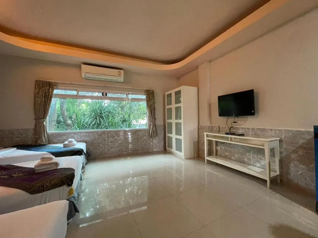 Bed in Khaoyai Kirithantip Resort