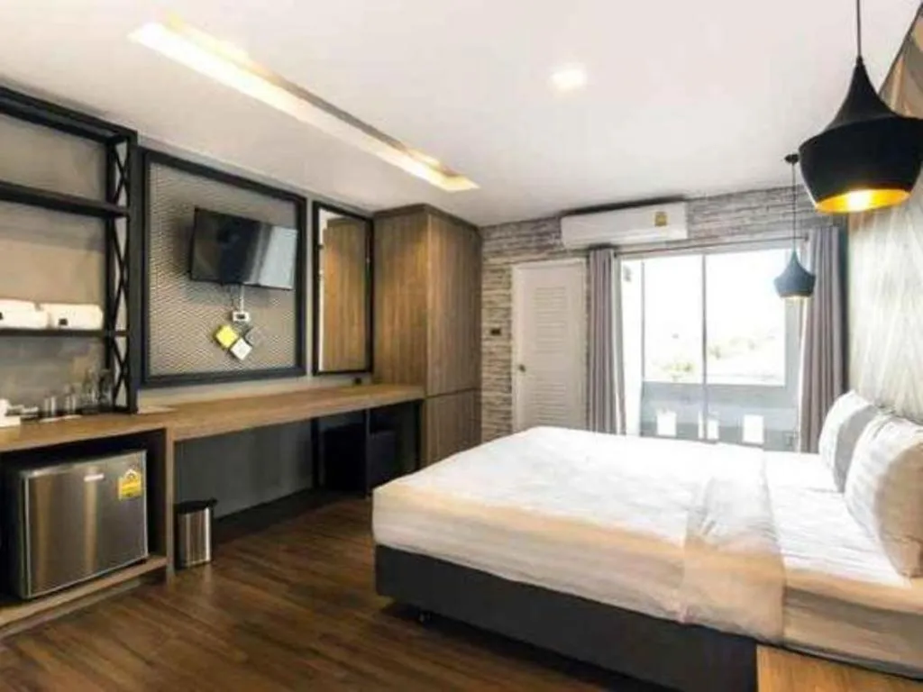 Bed in The Circle Hotel