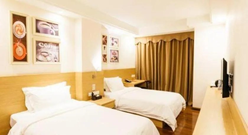 Bed in T Social Hotel Guangzhou Railway Station Branch