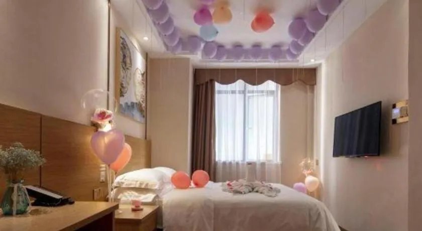 Bed in T Social Hotel Guangzhou Railway Station Branch