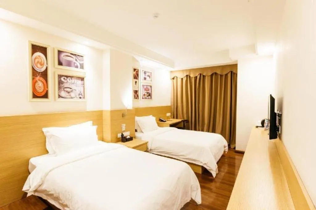 Bed in T Social Hotel Guangzhou Railway Station Branch