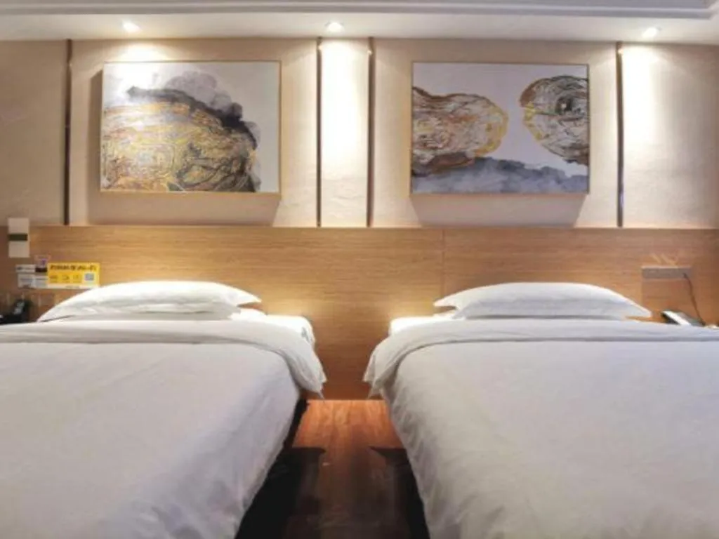 Bed in T Social Hotel Guangzhou Railway Station Branch