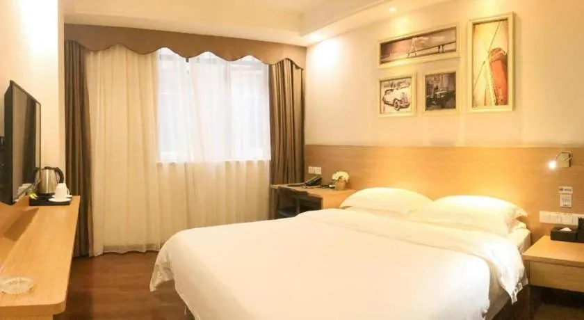 Bed in T Social Hotel Guangzhou Railway Station Branch