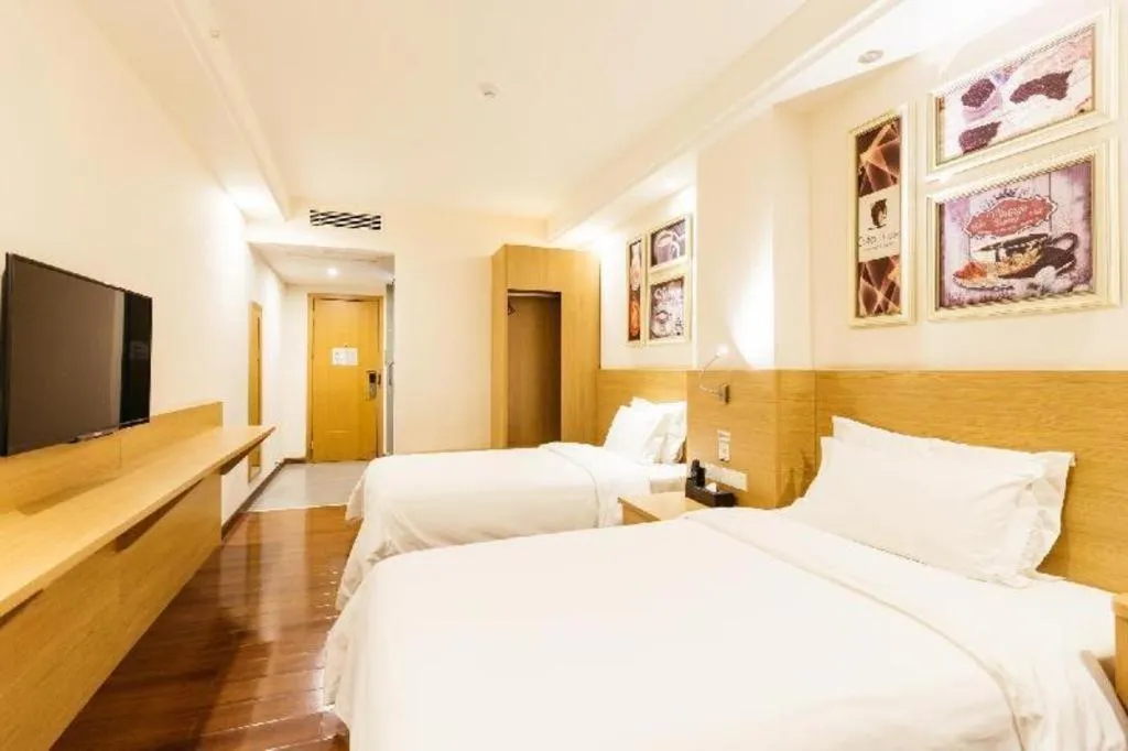 Bed in T Social Hotel Guangzhou Railway Station Branch