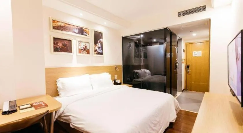Bed in T Social Hotel Guangzhou Railway Station Branch
