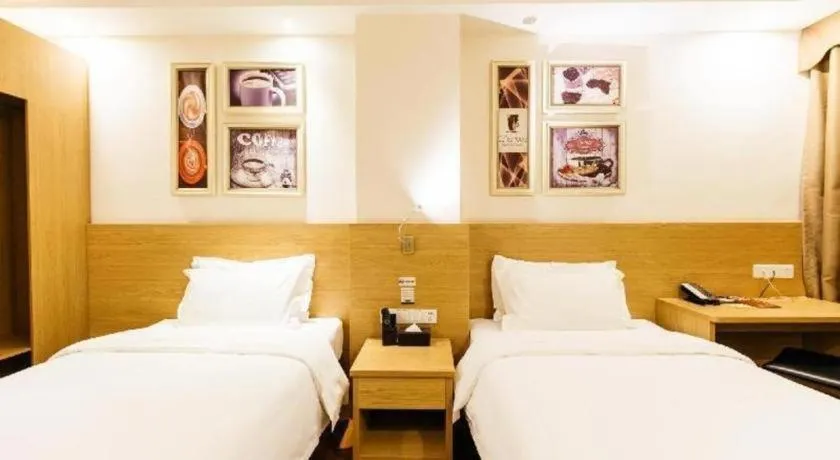 Bed in T Social Hotel Guangzhou Railway Station Branch