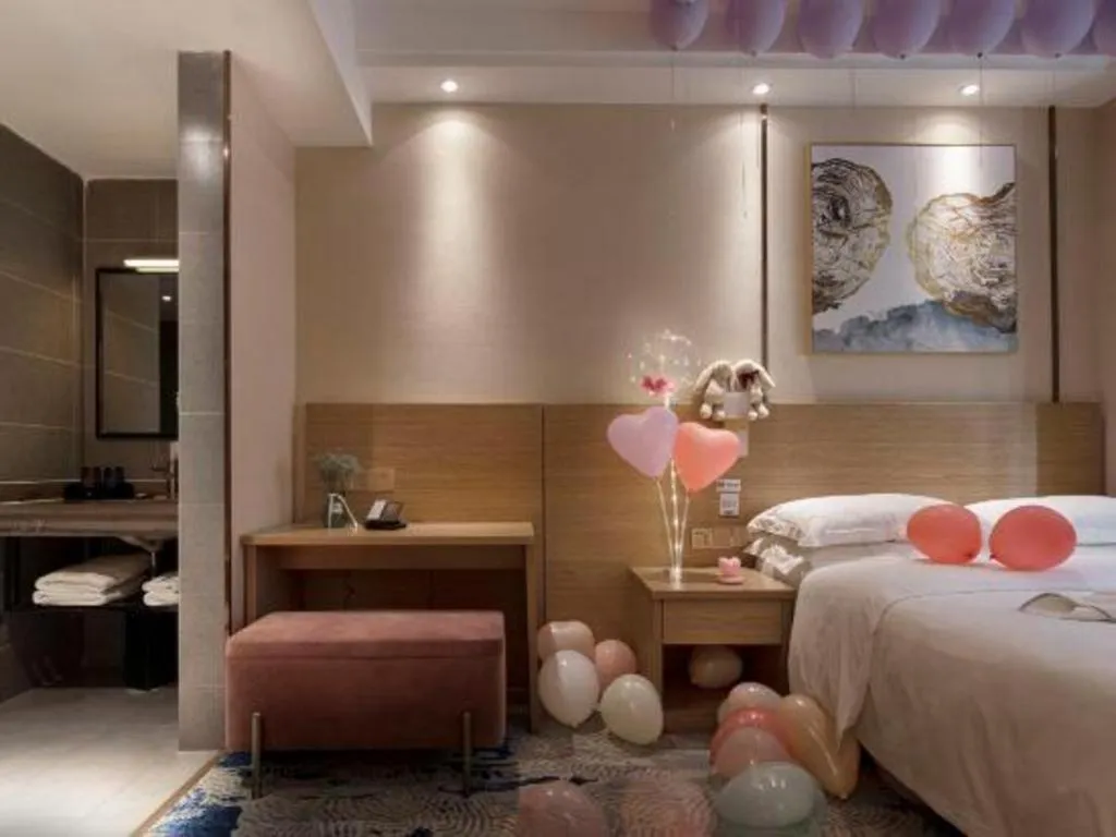 Bed in T Social Hotel Guangzhou Railway Station Branch