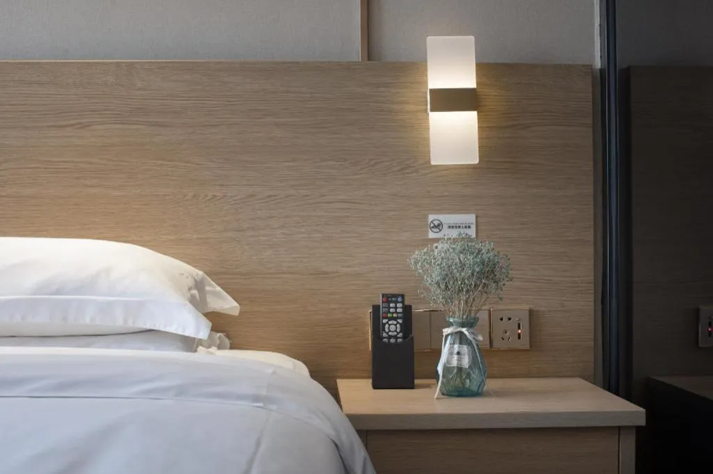 Bed in T Social Hotel Guangzhou Railway Station Branch