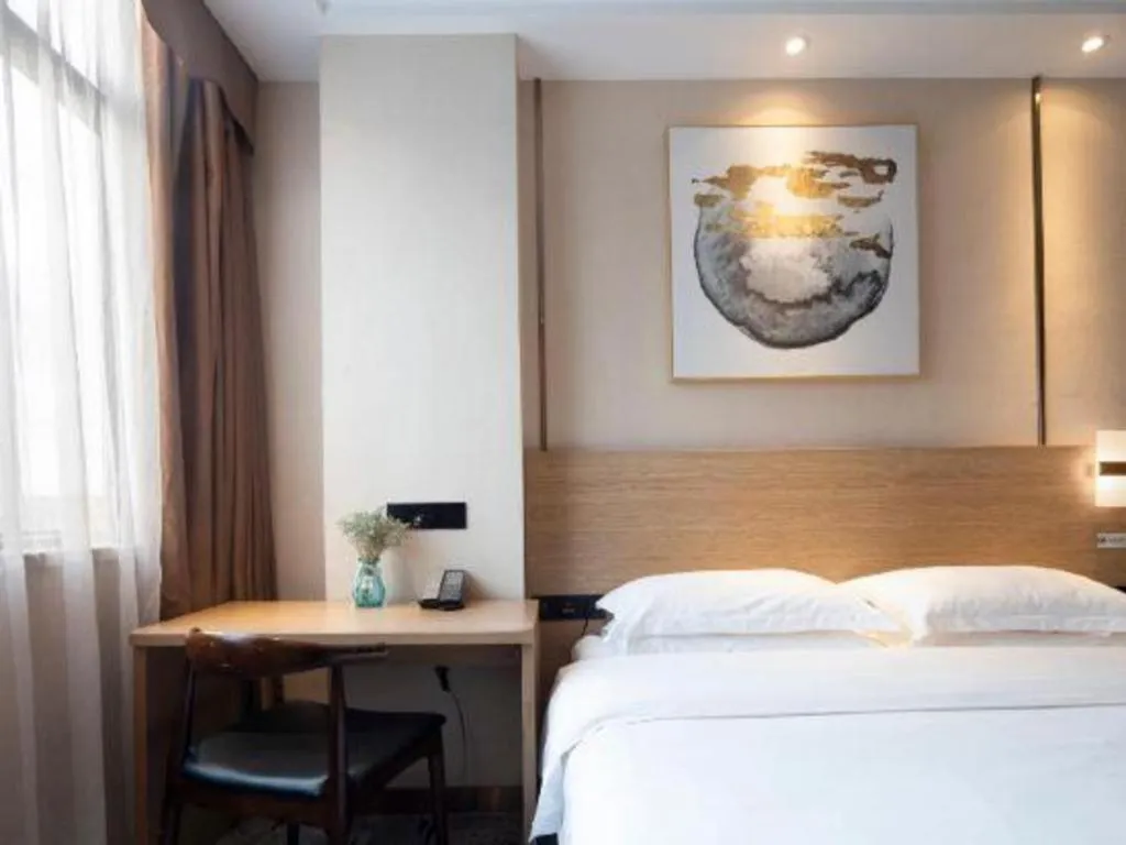 Bed in T Social Hotel Guangzhou Railway Station Branch