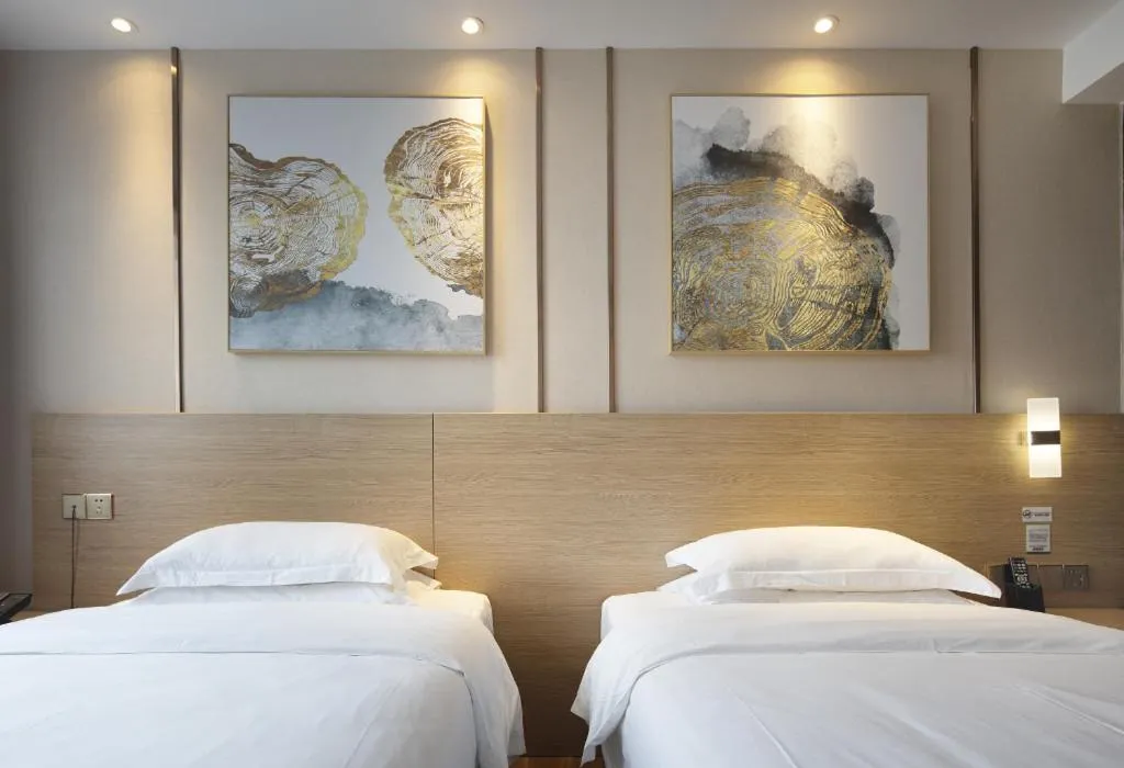 Bed in T Social Hotel Guangzhou Railway Station Branch