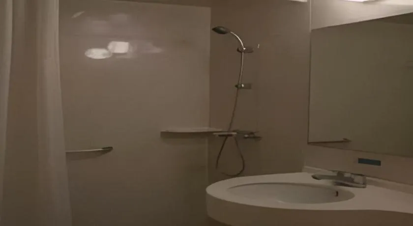 Jinjiang Inn Yueyang Railway Station