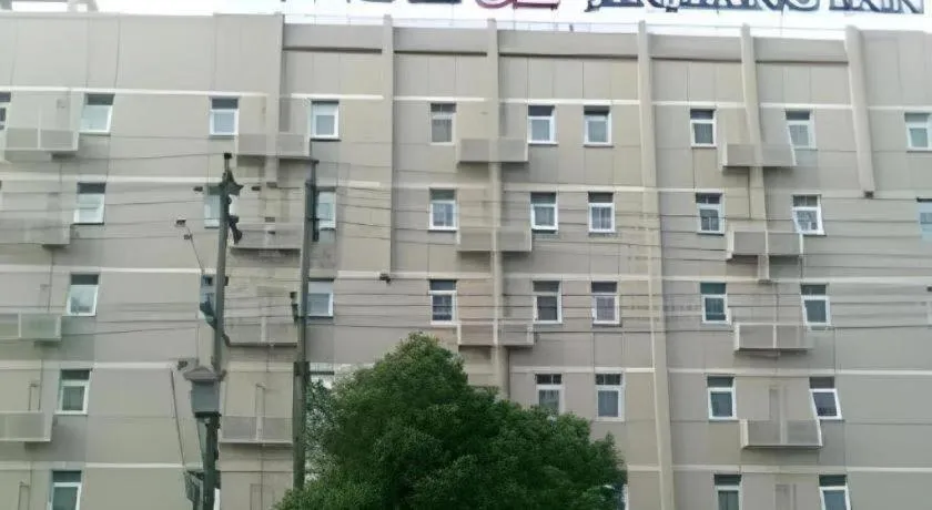 Jinjiang Inn Yueyang Railway Station