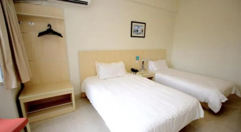 Bed in Jinjiang Inn Suqian Xiangwang Hometown Xingfu South Road