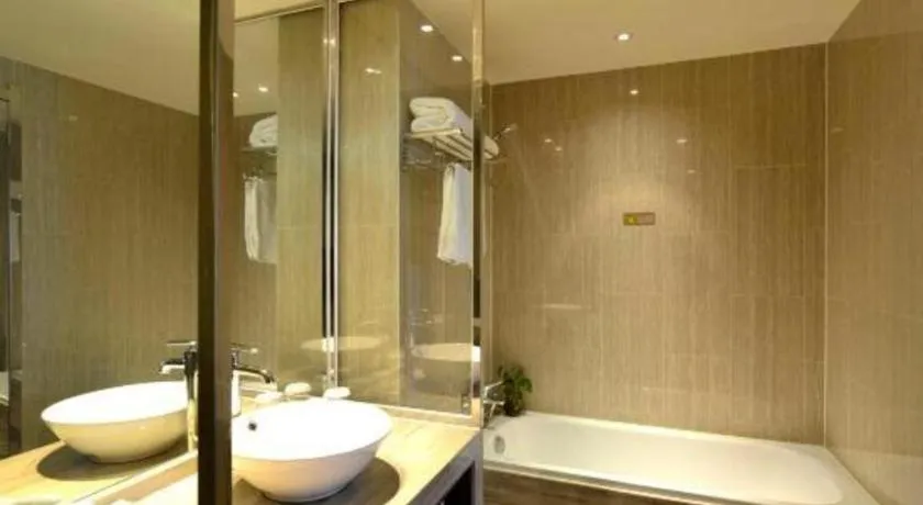 Metropolo Hotel Hefei Baohe Wandabao Park Metro Station