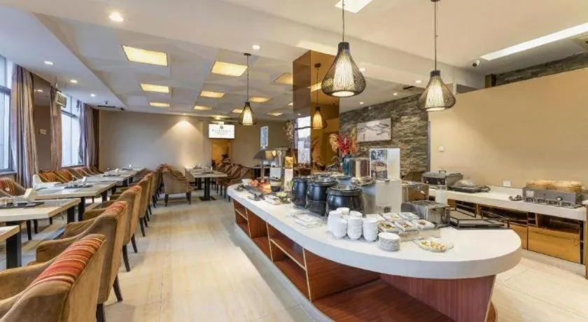 Metropolo Hotel Hefei Baohe Wandabao Park Metro Station