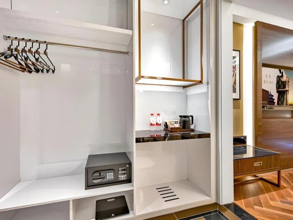 Jinjiang Metropolo Shaoxing Keqiao Wanda Plaza