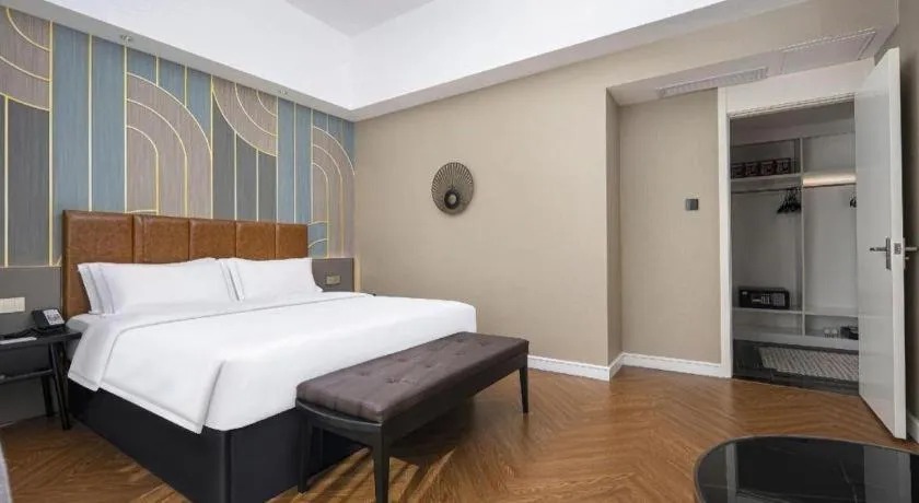 Bed in Jinjiang Metropolo Hotel - Ningde Wanda Plaza