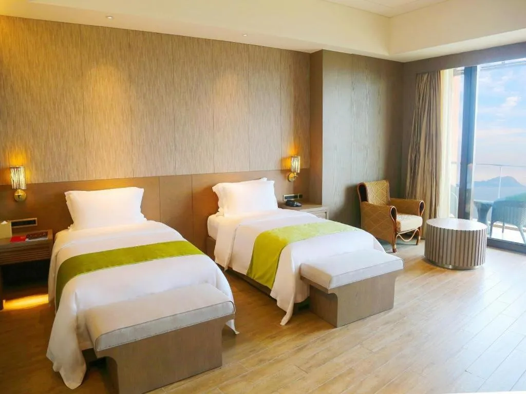 Bed in Mangrove Tree Resort World Qingdao