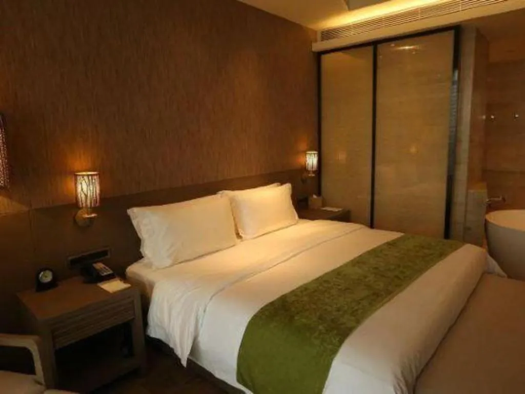 Bed in Mangrove Tree Resort World Qingdao