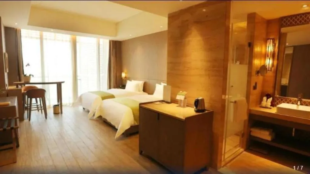 Bed in Mangrove Tree Resort World Qingdao