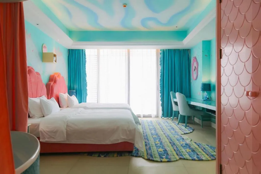 Bed in Mangrove Tree Resort World Qingdao