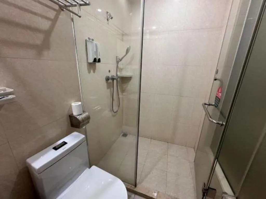 GreenTree Inn Shenzhen Guanggang Port Futian South Road Express Hotel