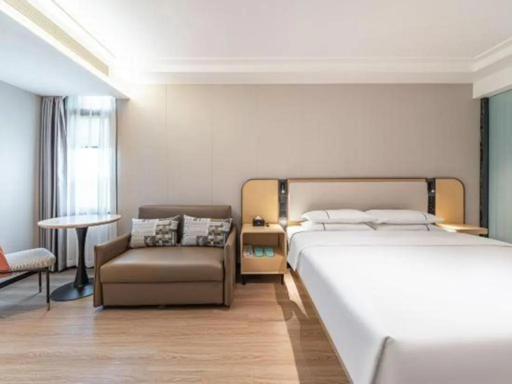 Bed in City Comfort Inn Guangzhou Tiyu West Road Metro Station