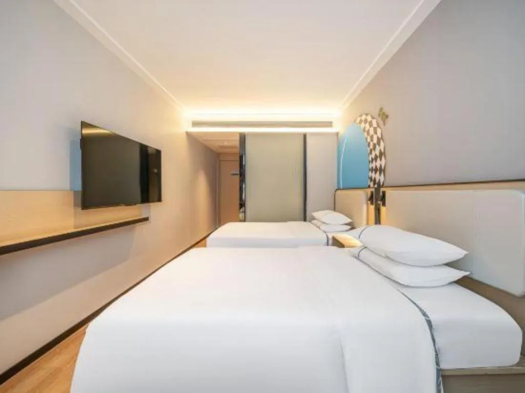 Bed in City Comfort Inn Guangzhou Tiyu West Road Metro Station