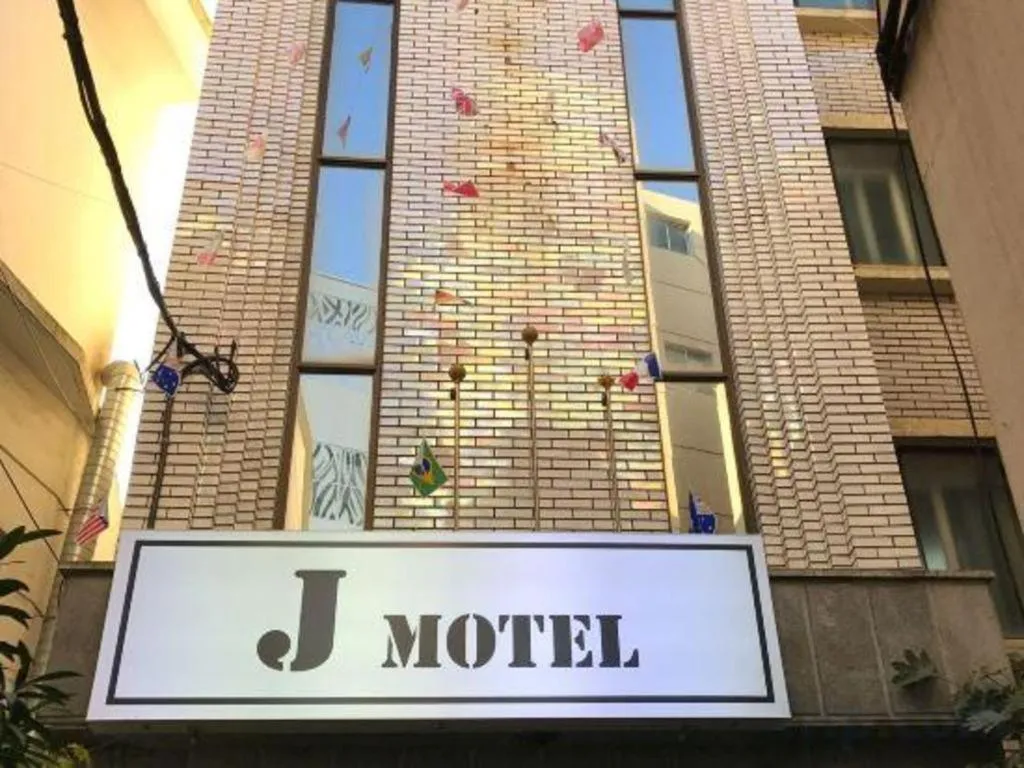 J Motel